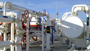 Heat exchanger on a refinery