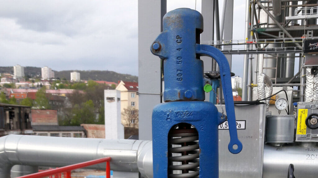 Pressure relief valve