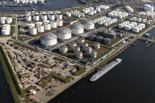 EuroTank Terminals port of Amsterdam