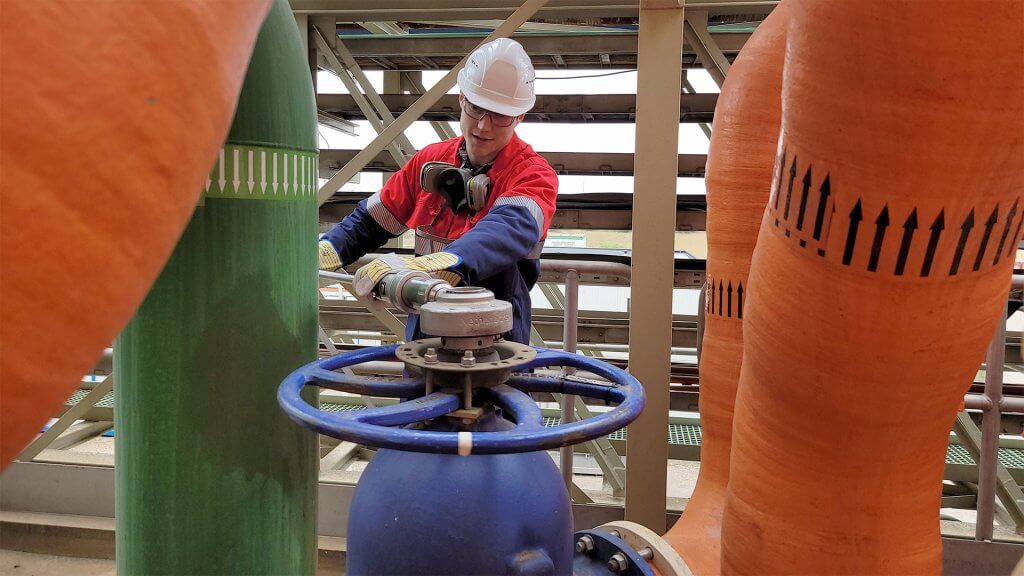 Power Wrench portable valve actuator